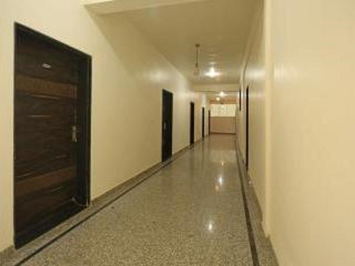 Anamsa Residency Hotel Vrindavan Exterior photo